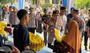 Kapolri Tinjau GPM di Banten 27 Ton Beras SPHP dan Paket Sembako Dijual di Bawah HET