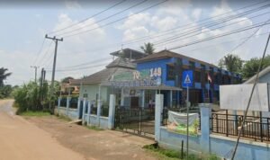 SDN 148 Palembang menggelar peringatan Isra Mi’raj Nabi Muhammad SAW. Siswa diajak meneladani akhlak Rasulullah untuk memperkuat karakter religius sejak dini.